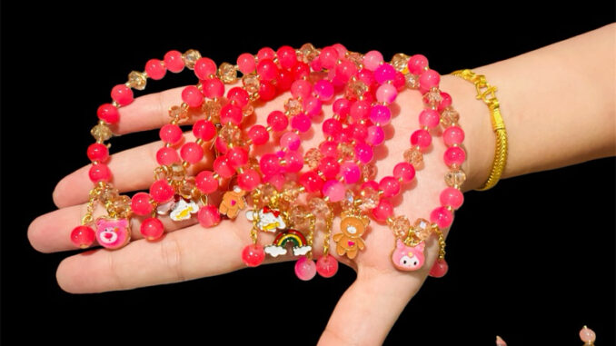 ข้อมือแฟชั่นใส่แล้วสวยรวยทรัพย์ ข้อมือสำหรับผู้หญิง ข้อมือแฟชั่นใส่แล้วสวยรวยทรัพย์ ข้อมือสำหรับผู้หญิง