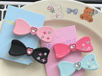 พร้อมส่ง  ราคา/ชิ้น กิ๊บติดผม กิ๊บโบว์  รูปหัวใจ ดาว ประดับโบว์ น่ารัก หวานแหวว เครื่องประดับ แฟชั่นสําหรับผู้หญิง