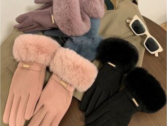 ถุงมือกันหนาวบุขน รุ่นลิมิเต็ด บุขนด้านในติดลบได้เอาอยู่ เล่นมือถือได้ สินค้าพร้อมส่ง
