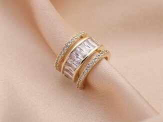 • เอียคัพ เพชร3ชั้น งานสวยมาก  • E18
