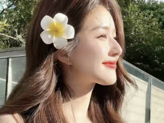 กิ๊บติดผมหน้าม้า ลายดอกไม้น่ารัก สีขาว แบบเรียบง่าย แฟชั่นสําหรับผู้หญิง