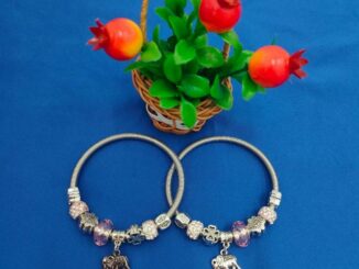กำไลข้อมือ  เพนโดร่า ลายช้าง เม็ดพลอยสี ราคาถูกที่สุดมีหลายแบบให้เลือก สินค้าพร้อมจัดส่งจากประเทศไทย