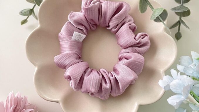 Scrunchie • Petite • Chiffon • Lilac