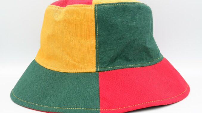หมวกบักเก็ตราสต้า สีเขียวเหลืองแดง ผ้าต่อ วัสดุฝ้ายสไตล์วินเทจคุณภาพดี แฟชั่นเร็กเก้ อีสานเขียว สินค้าไทย Northernthaai หมวกบักเก็ตราสต้า สีเขียวเหลืองแดง ผ้าต่อ วัสดุฝ้ายสไตล์วินเทจคุณภาพดี แฟชั่นเร็กเก้ อีสานเขียว สินค้าไทย Northernthaai