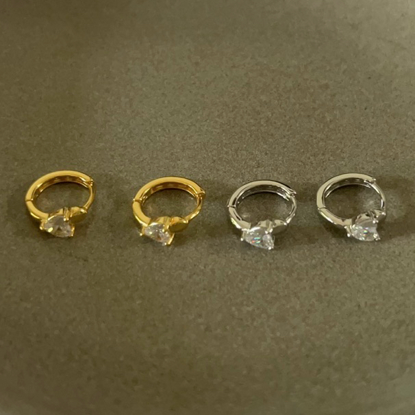 003-littlegirl gifts-ต่างหูห่วงฝังเพชรรูปหัวใจs925