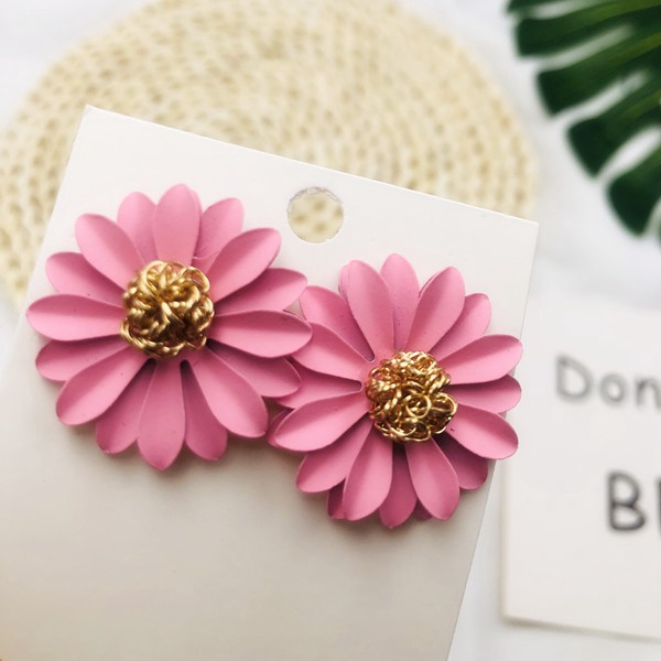 Fashion Big Daisy Earrings Women