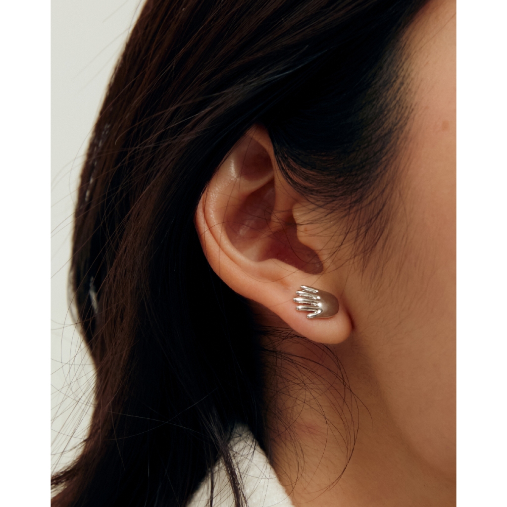 Julys x tgda - button and handy earrings