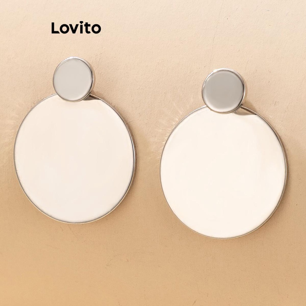 Lovito ต่างหูผู้หญิง โลหะ สีเรียบ สไตล์หรูหรา LFA09065