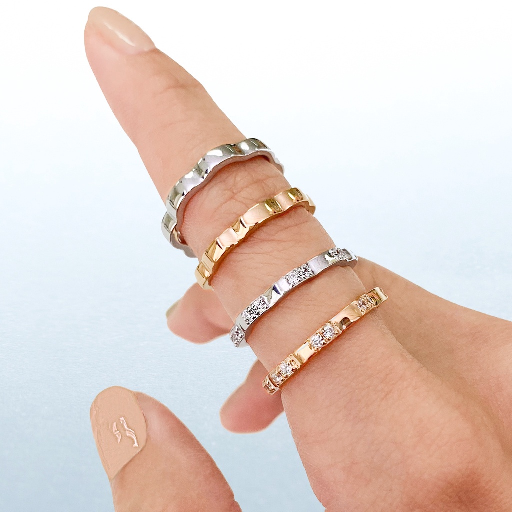 MARON - Happy Lining Ring แหวนเงินแท้ 925 ฝังพลอยเพทายสีขาว