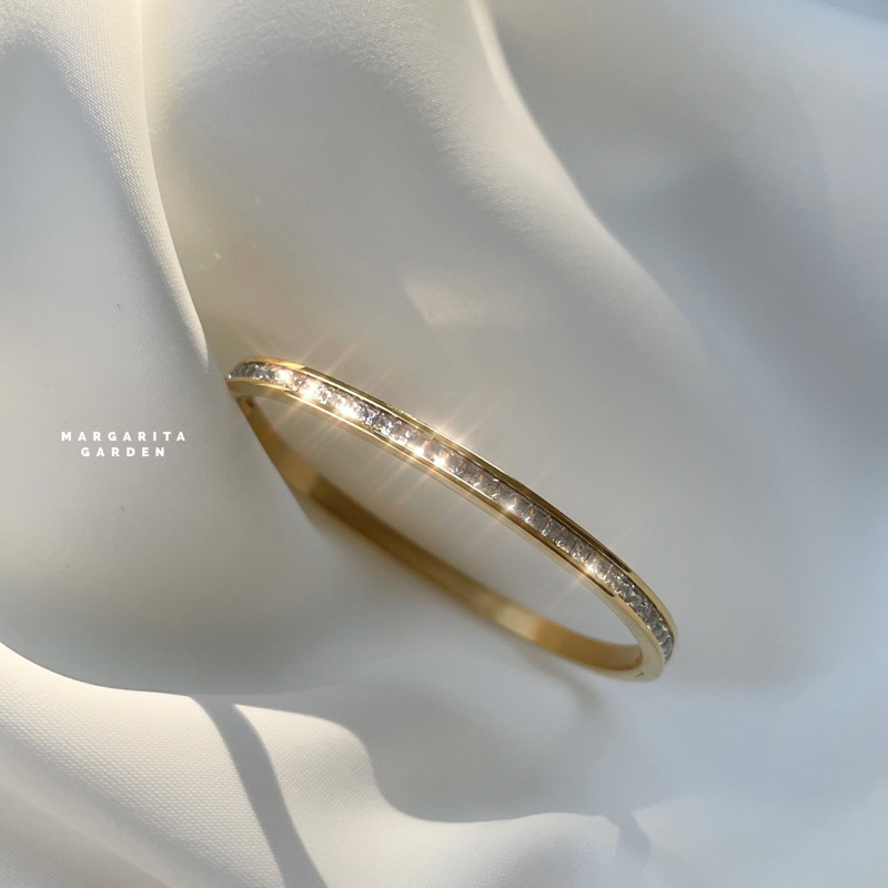 Margarita Half Circle Diamond Stainless Bangle