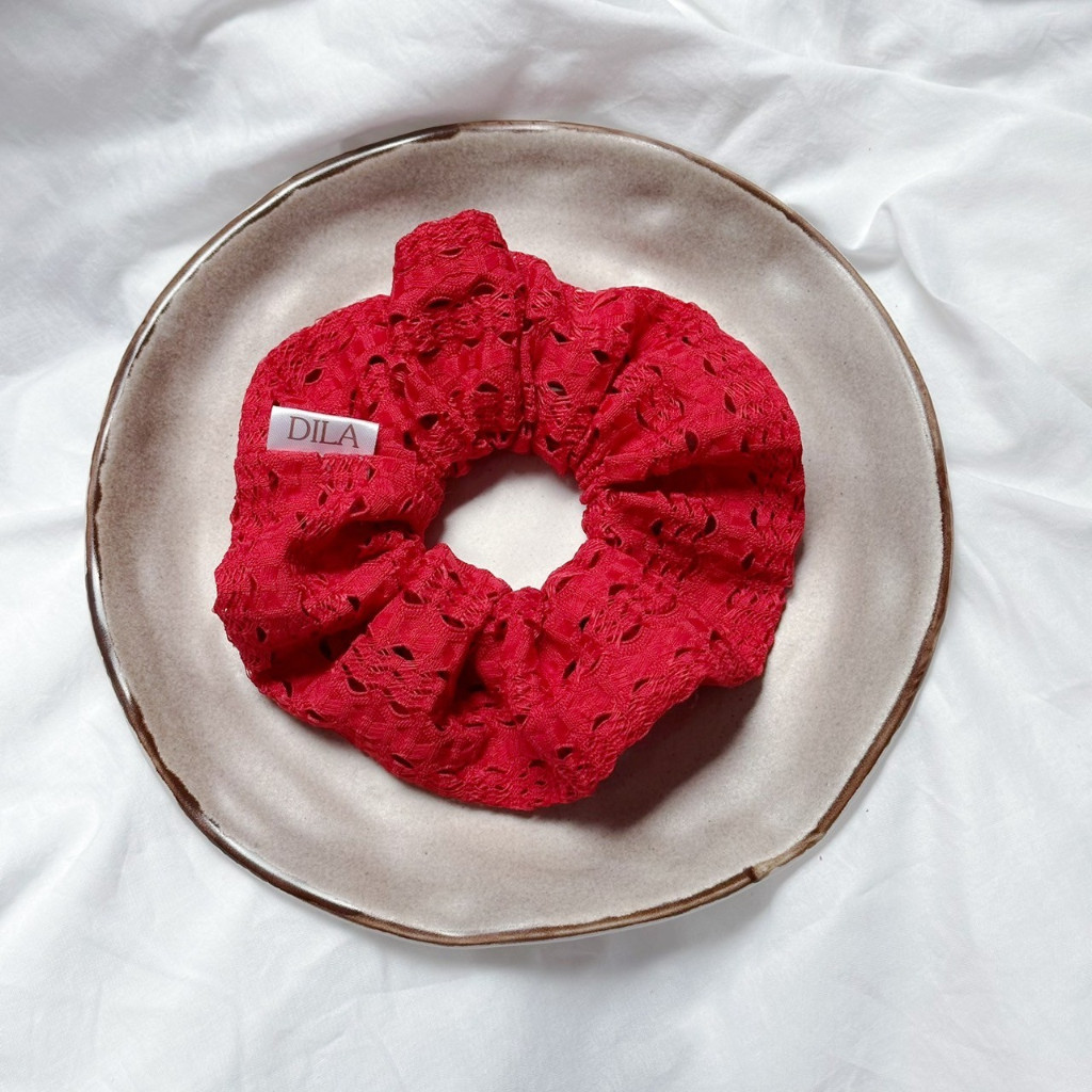 Scrunchie ๐ Oversized ๐ Scarlett
