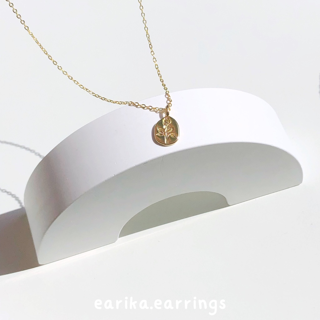 earika.earrings - classic yellow gold rose necklace สร้อยคอจี้กุหลาบสีทอง S92.5 ปรับขนาดได้
