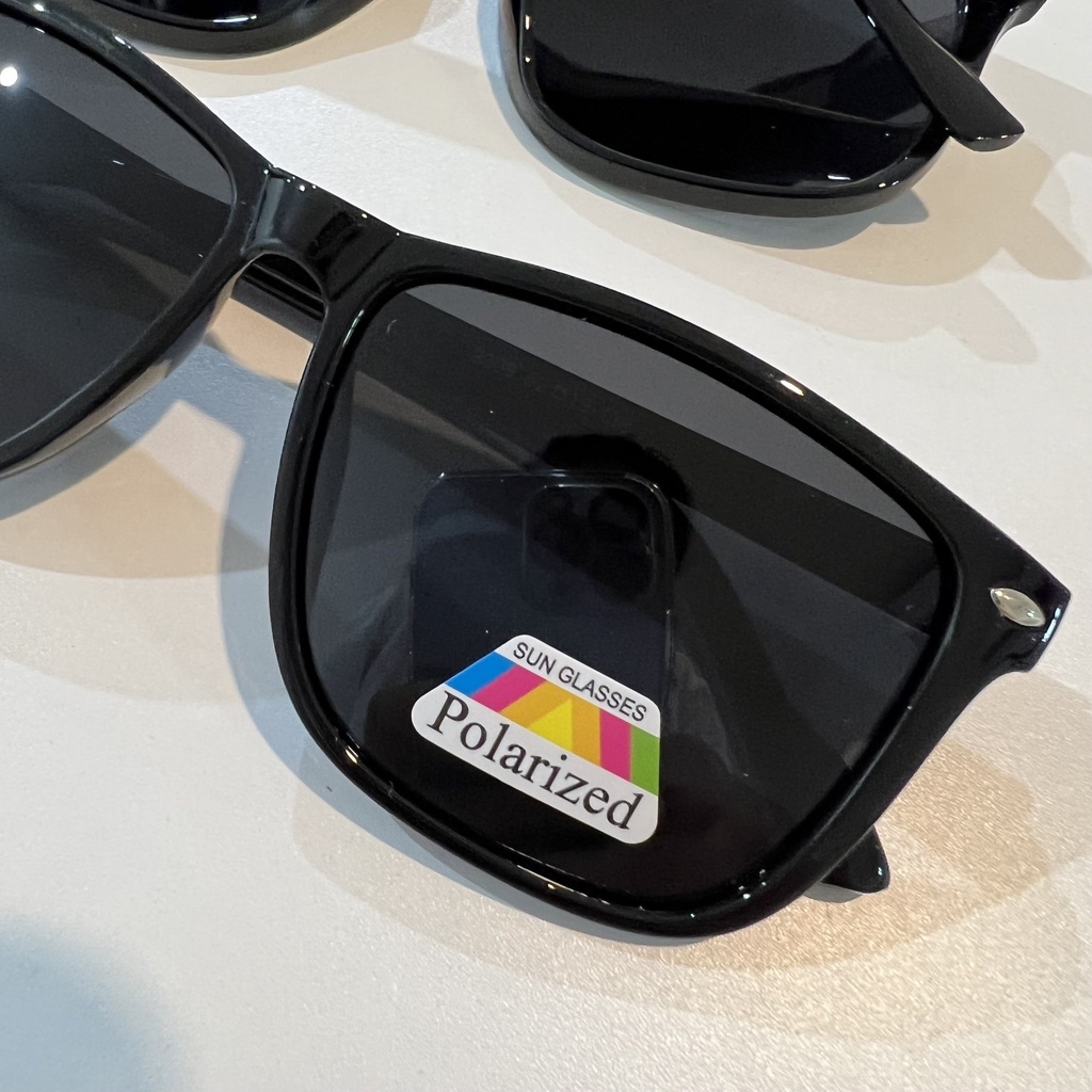 no.23R แว่นตากันแดด ยูวี 400 ป้องกันสายตาจากแสงแดด เลนส์ Polarized ใส่สบายตากว่าเลนท์ปกติทั่วไป