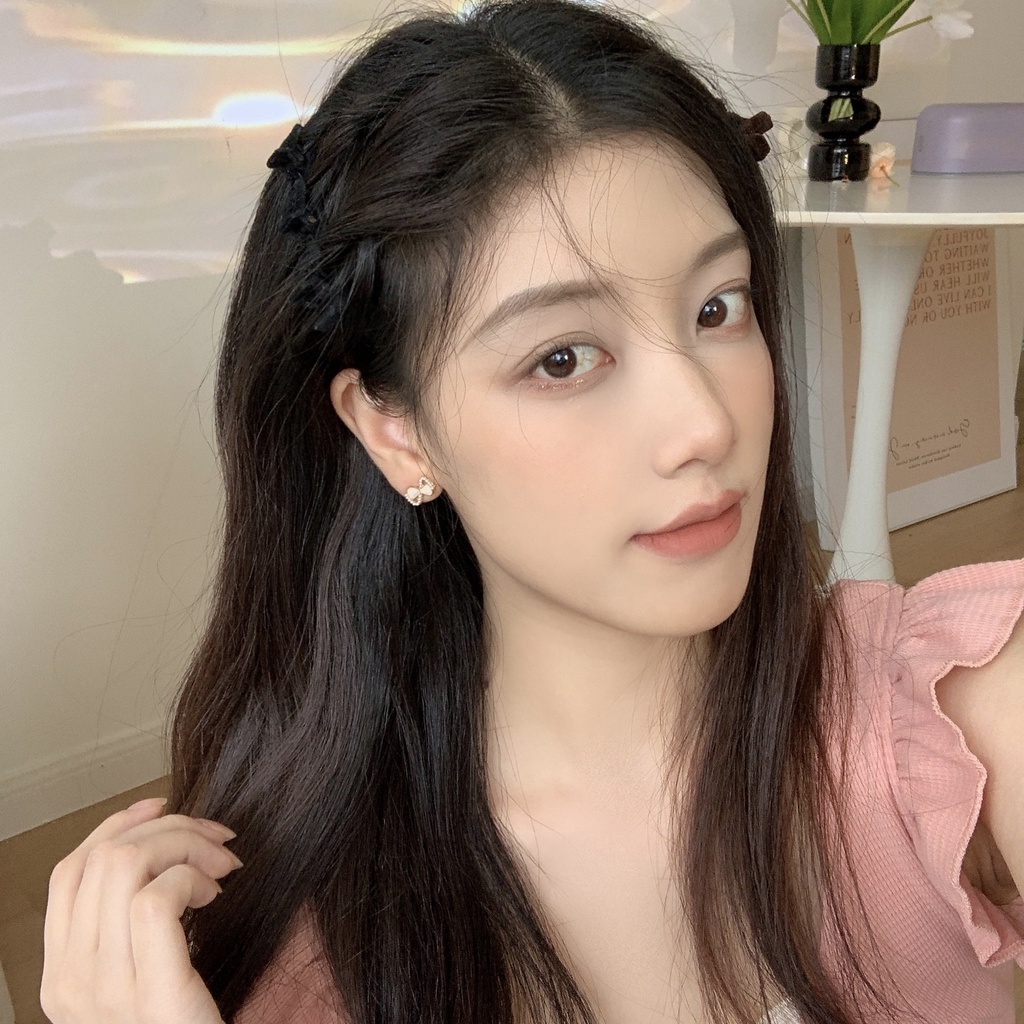 ต่างหูแบบหนีบ ประดับโบว์ และมุก ไม่ต้องเจาะ CEa1399
