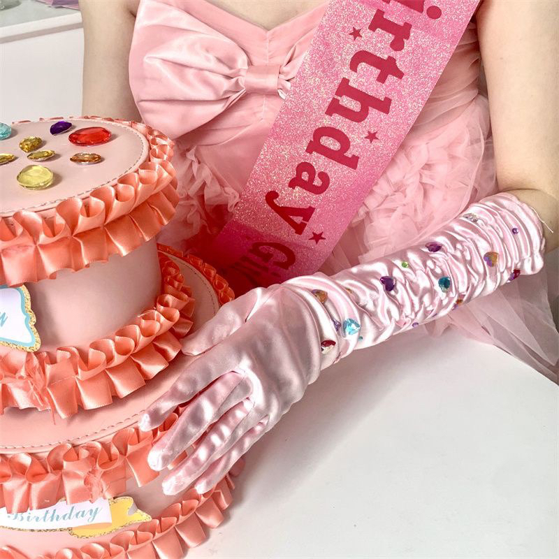 ถุงมือ ตุ๊กตาบาร์บี้เจ้าหญิง งานปาร์ตี้ ร้านไทย(แถมสติกเกอร์หัวใจ)