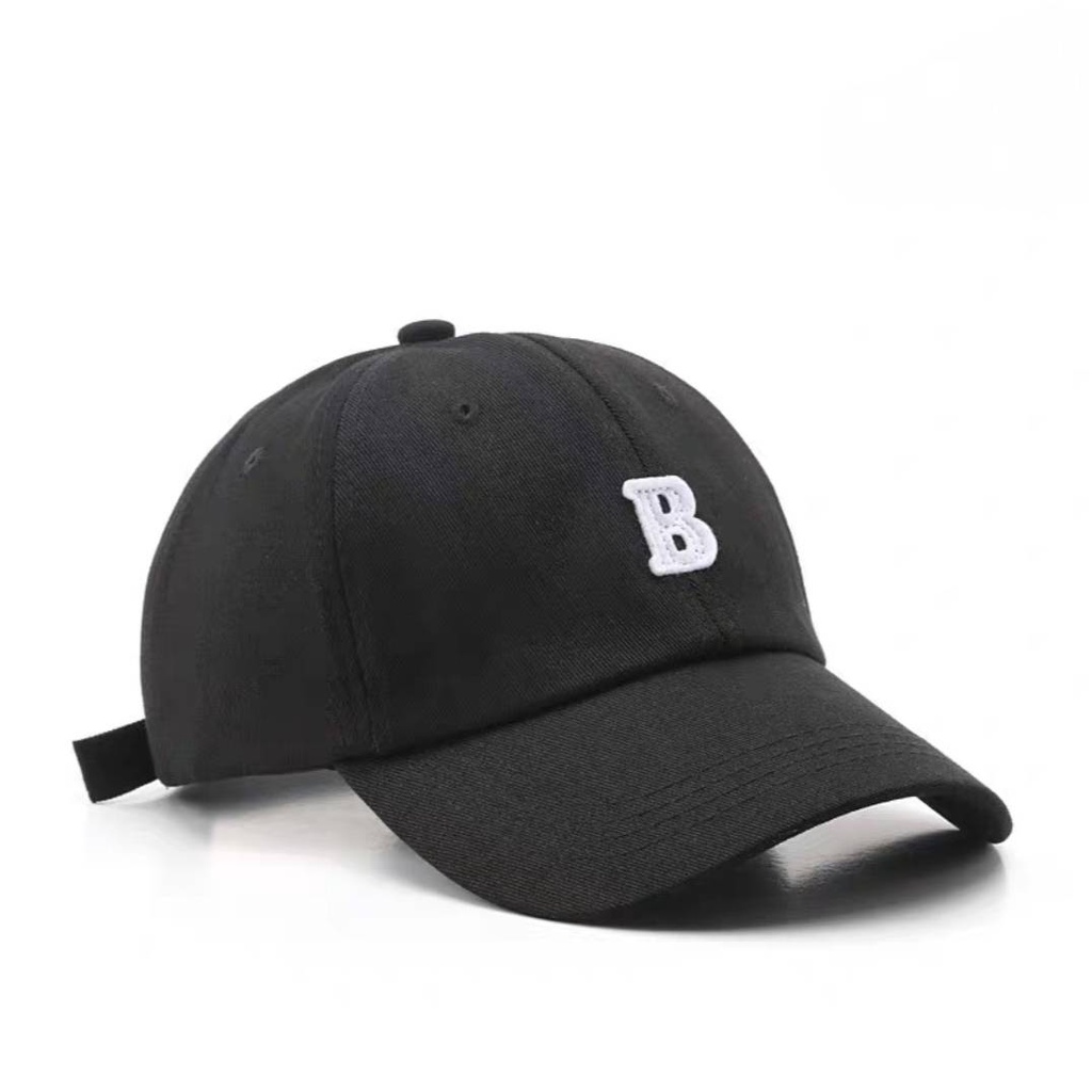(พร้อมส่ง) หมวกแก๊ปสำหรับผู้ใหญ่ หมวก Cap ผ้า COTTON สีพื้น ปักฟอนต์อักษร 