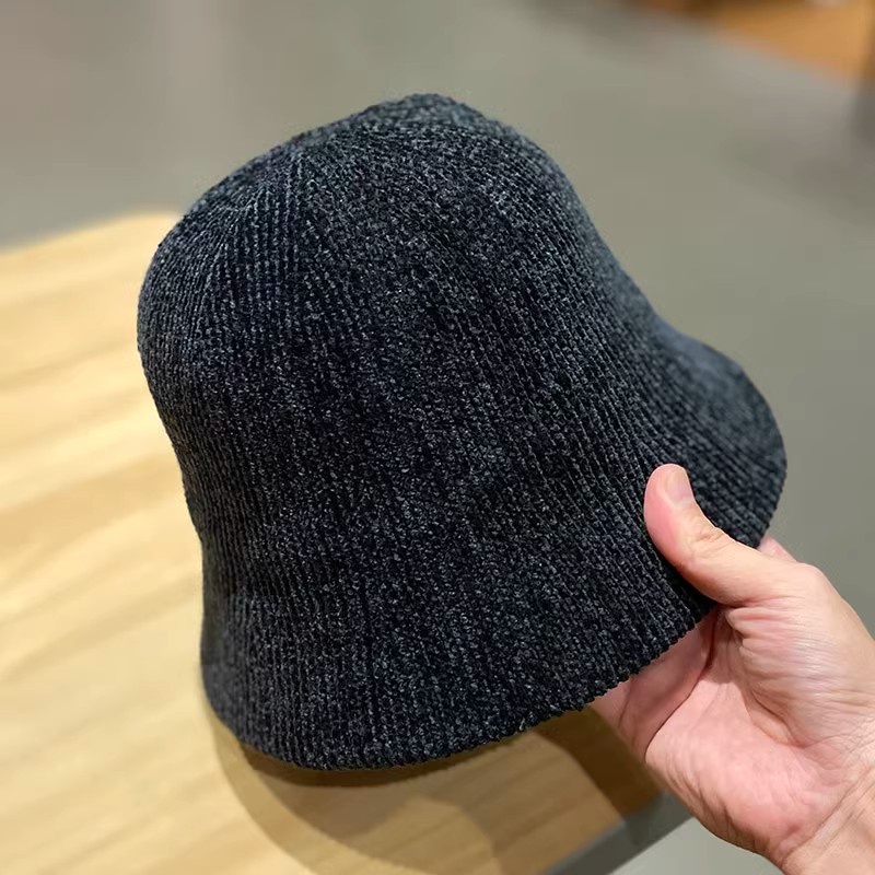 พร้อมส่ง  หมวกไหมพรม  งานร่องเล้ก ปีกแคป แฟชั่นวินเทจ