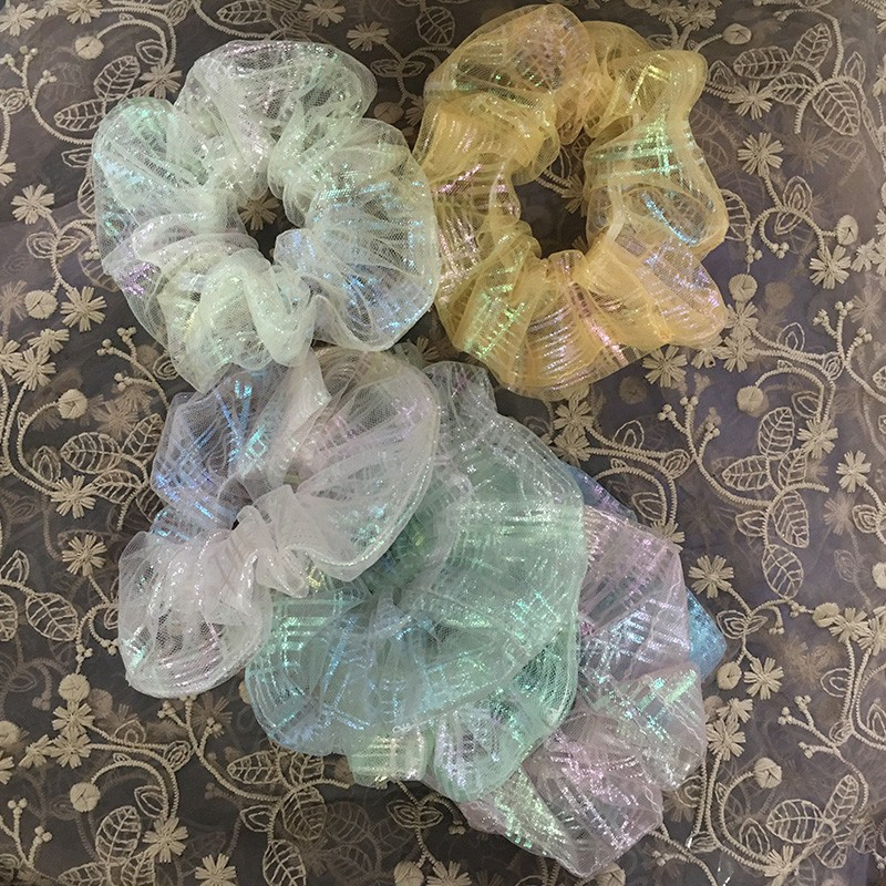 ยางรัดผม ลายดอกไม้ สีขาว สุ่มสี 1 ชิ้น