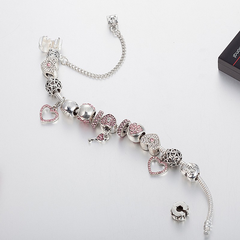 สร้อยข้อมือ : Pink Bracelet