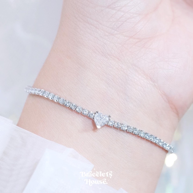 สร้อยข้อมือเงินแท้ 92.5% Erika  ส่งฟรี EMS !