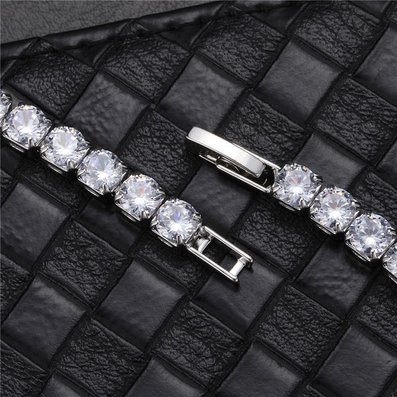 สร้อยคอเพชรCz   4mm.