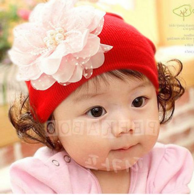 หมวกไหมพรม หมวกปอยผม แต่งลายดอกไม้ใหญ่ปักมุก