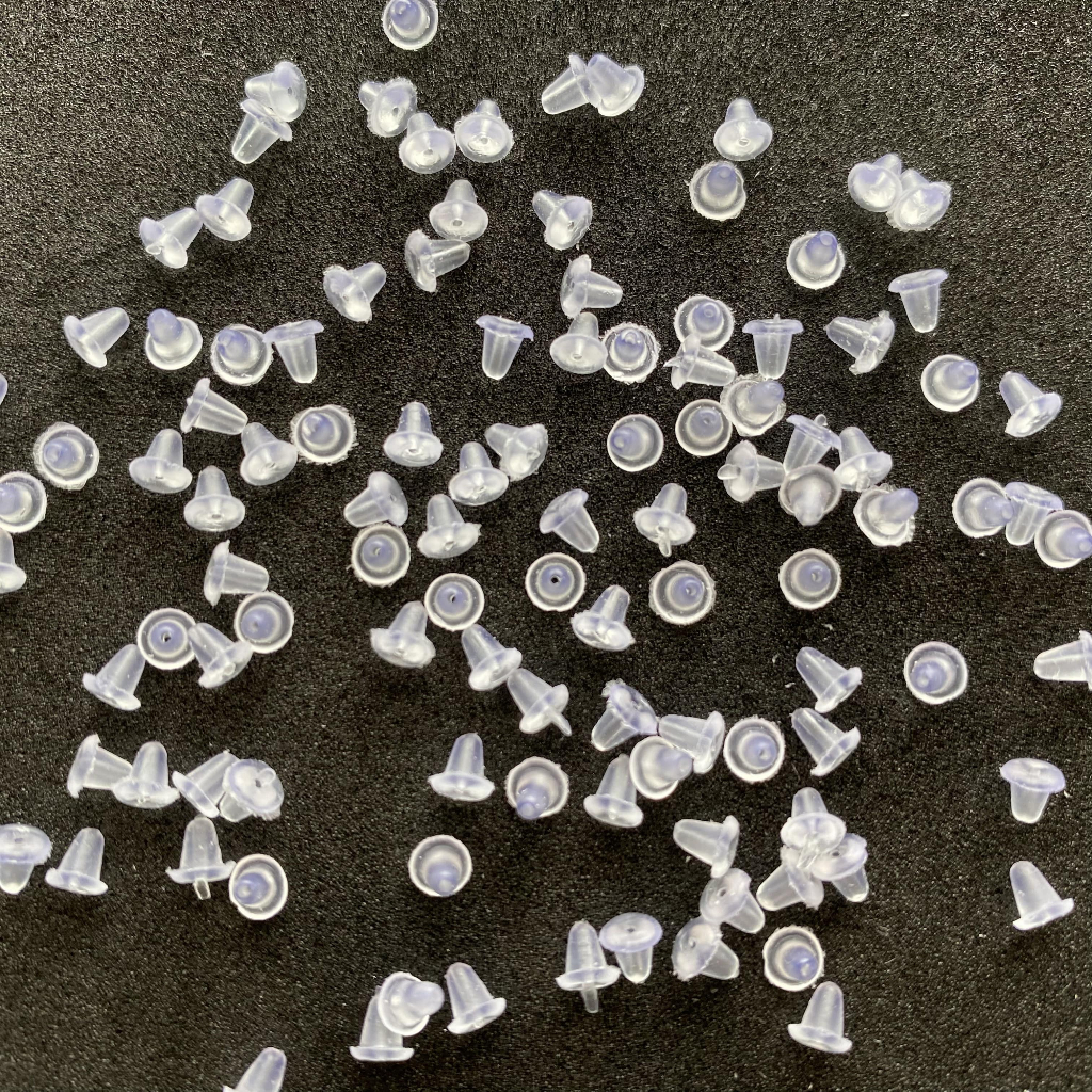 แป้นพลาสติก plastic earrings