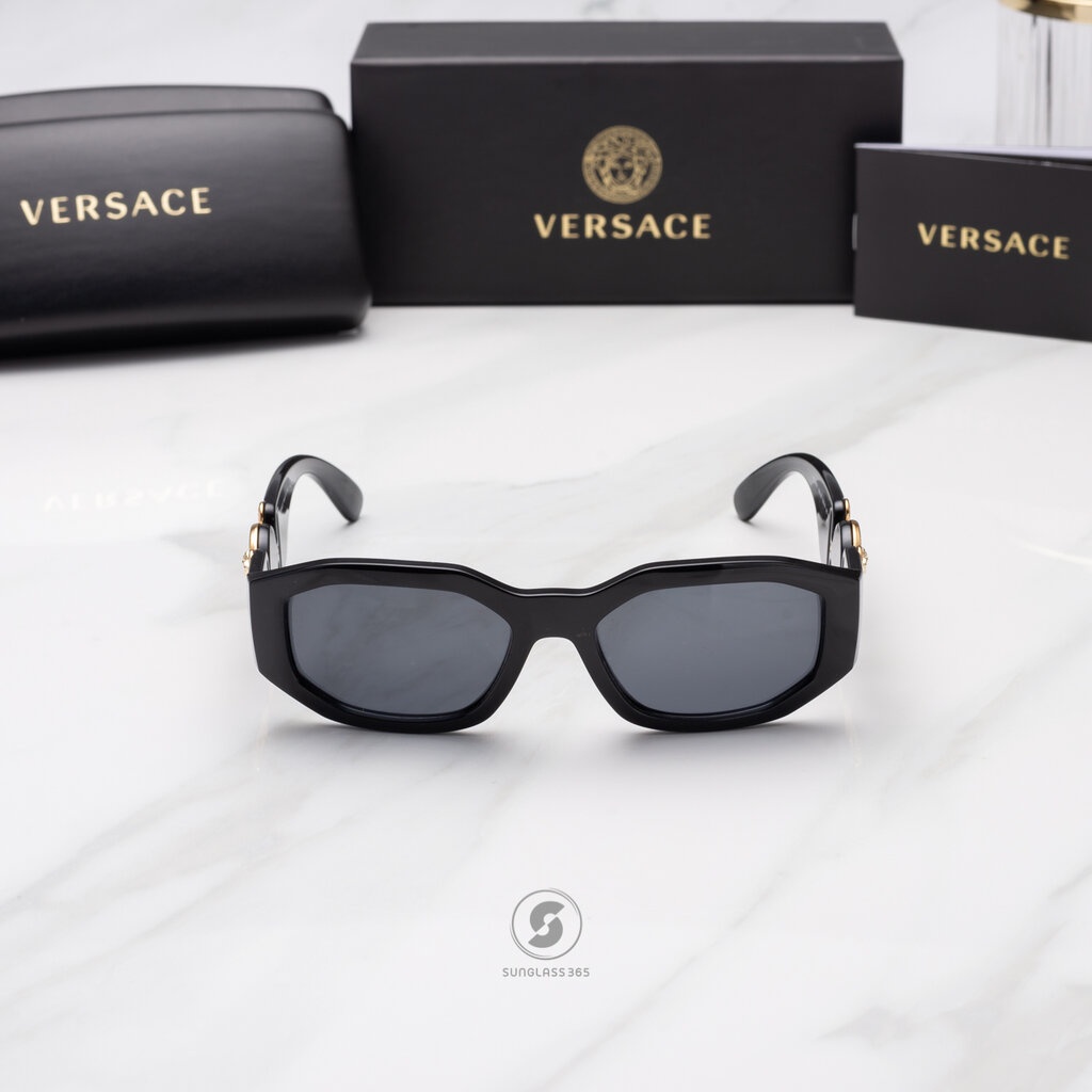แว่นกันแดด Versace VE4361 GB1/87 ของแท้ ประกันศูนย์ไทย