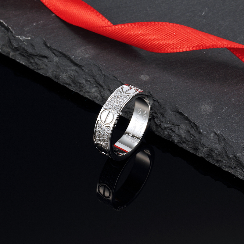 แหวน love ring ฝังเพชรCZ8A ไม่ลอกไม่ดำ สินค้าพร้อมส่ง cat22