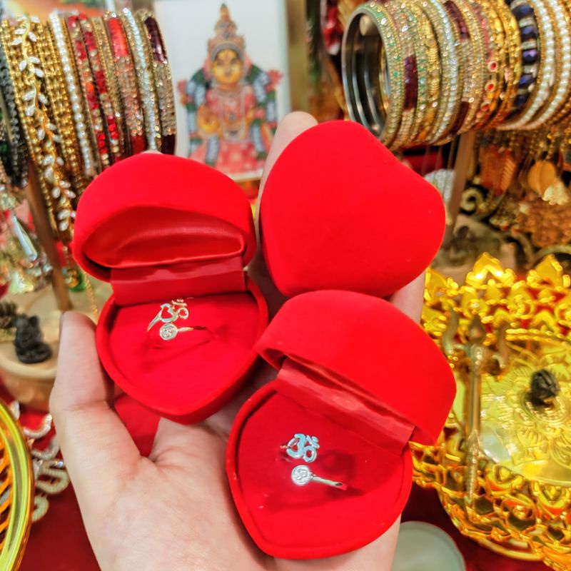 แหวนโอม มหามนตรา ॐ ปรับไซส์ได้ เปิดดวง เปิดทรัพย์ รับโชค เสริมด้านสุขภาพ สมความปรารถนา