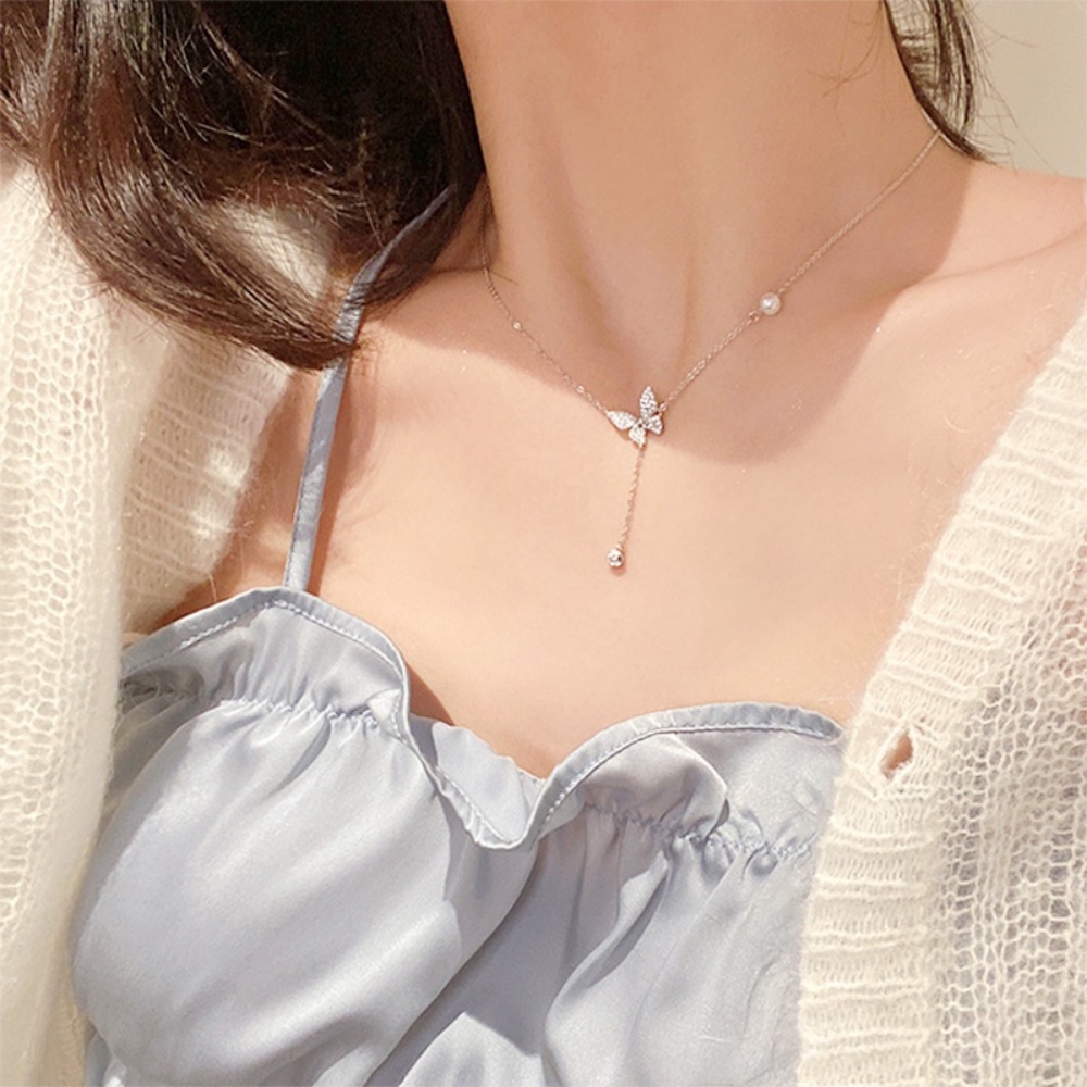 A HELLO GIRL สร้อยคอโซ่ จี้รูปผีเสื้อ หรูหรา สไตล์เกาหลี ระดับไฮเอนด์ แฟชั่นสําหรับผู้หญิง