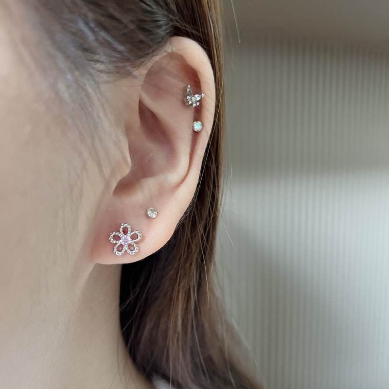 BOOPY- ต่างหู brass+14k Freesia earrings
