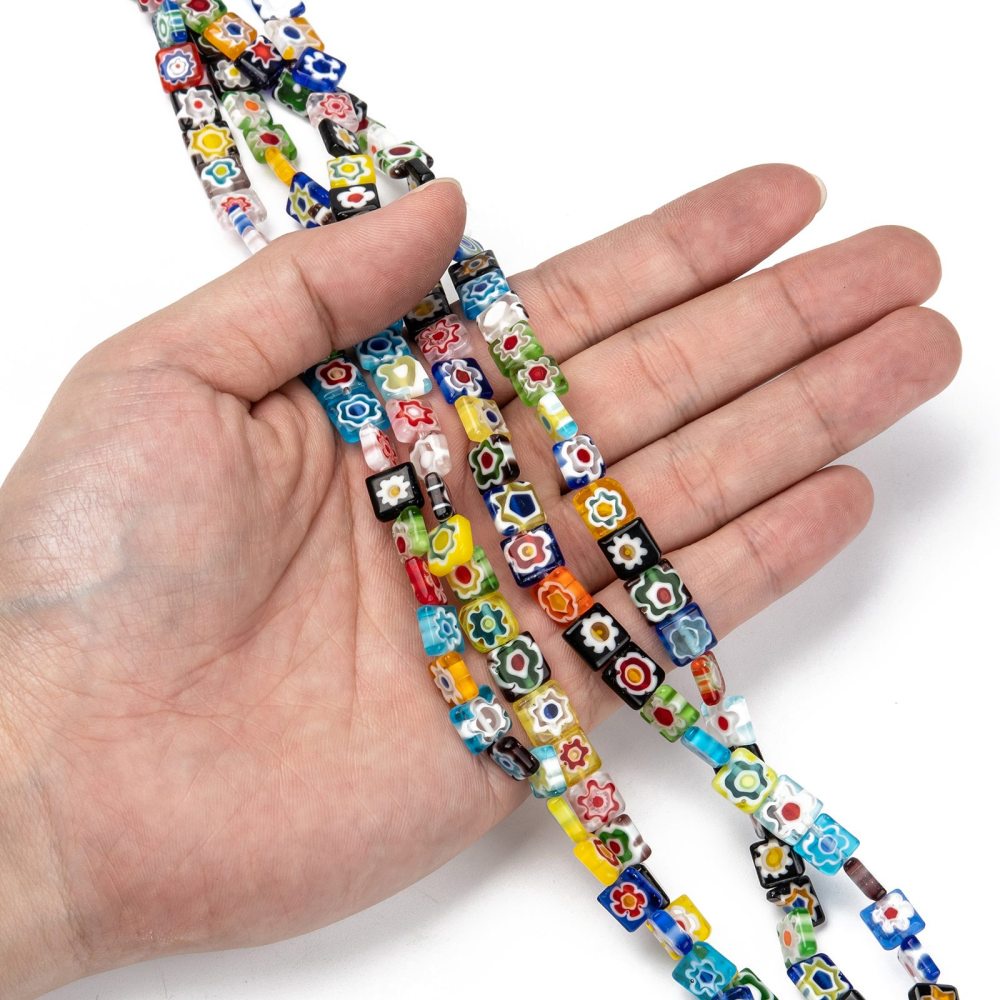 Beadthoven ลูกปัดแฮนด์เมดทรงสี่เหลี่ยมคละสี 8X8X3มม. 1 เกรด: 0.5 มม. 48 ชิ้น/เมตร 14.9 นิ้ว