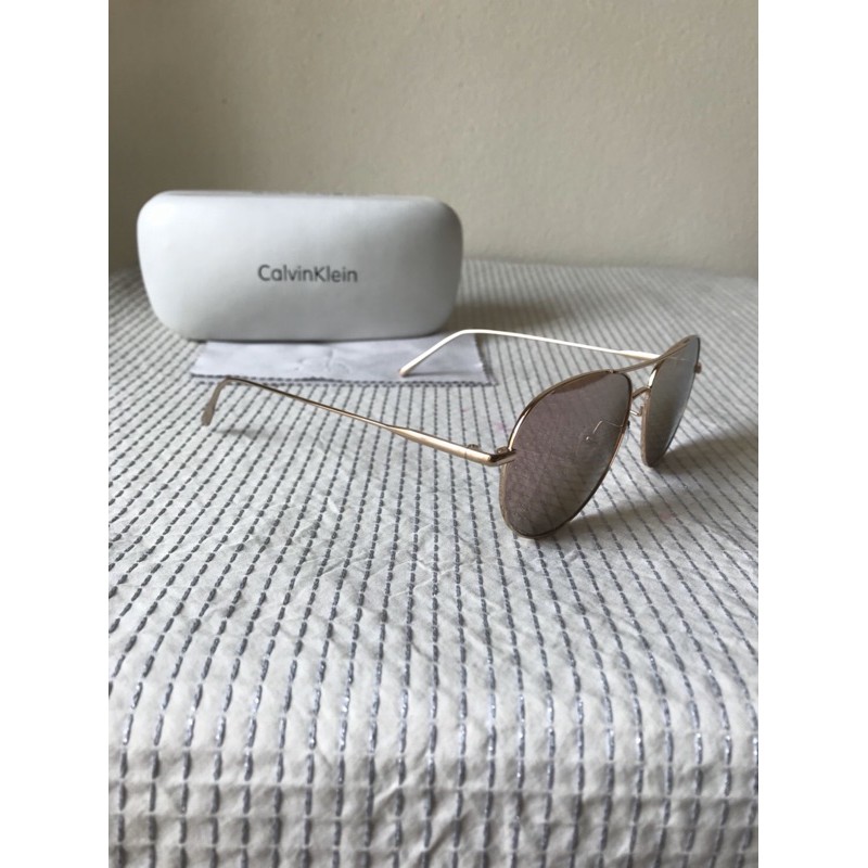 Calvin Klein CK2155S ของแท้ 100% ของใหม่ ขายถูก