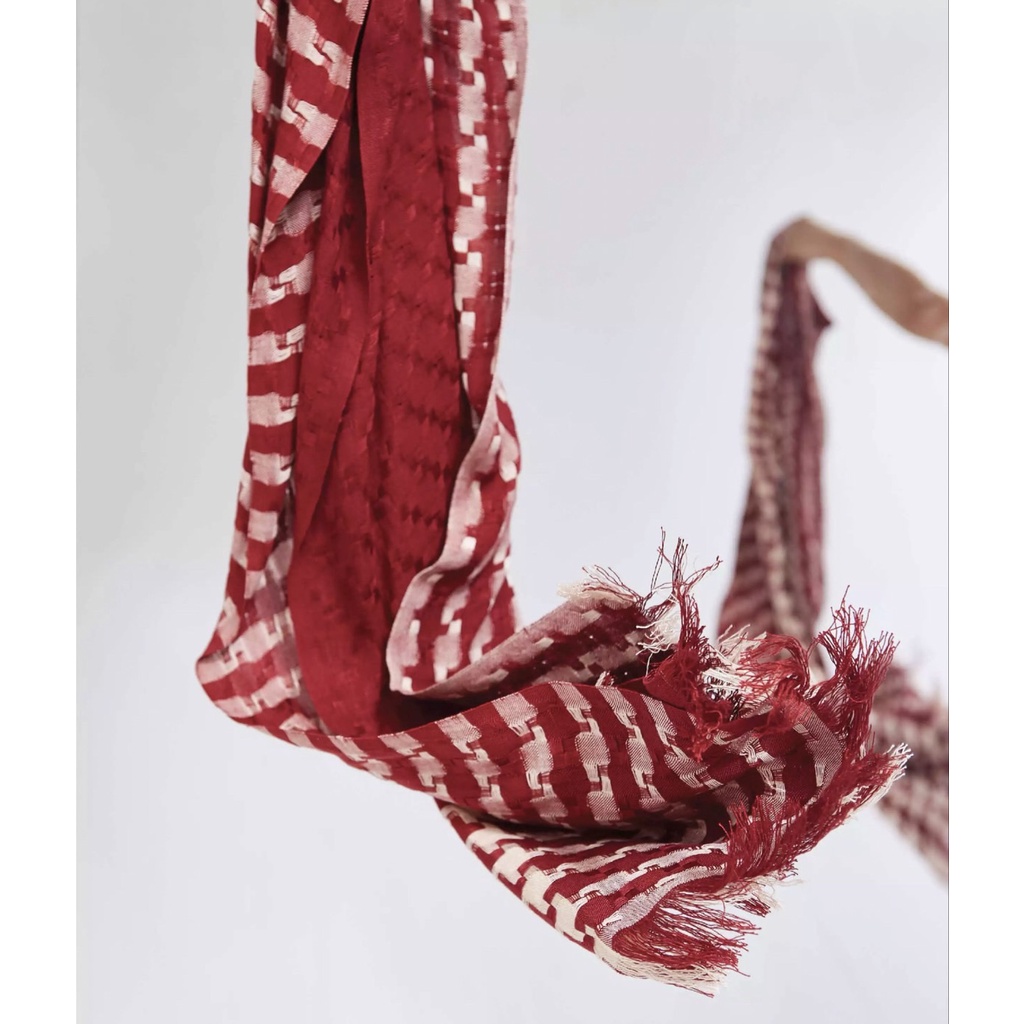 DoiTung Scarf - Afghan, Bamboo 100% (50x200 cm.) ผ้าพันคอ ทอมือ ใยไผ่ 100% ดอยตุง