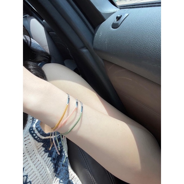 Elemulet กำไลข้อมือสายสิญจน์อักขระคชสารมงคล