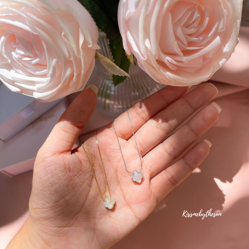 Kissmebythesun - Fuchsia Necklace | สร้อยคอจี้ดอกไม้ 2 in 1 ใส่ได้ 2 ด้าน ชุบทองคำขาว 14k