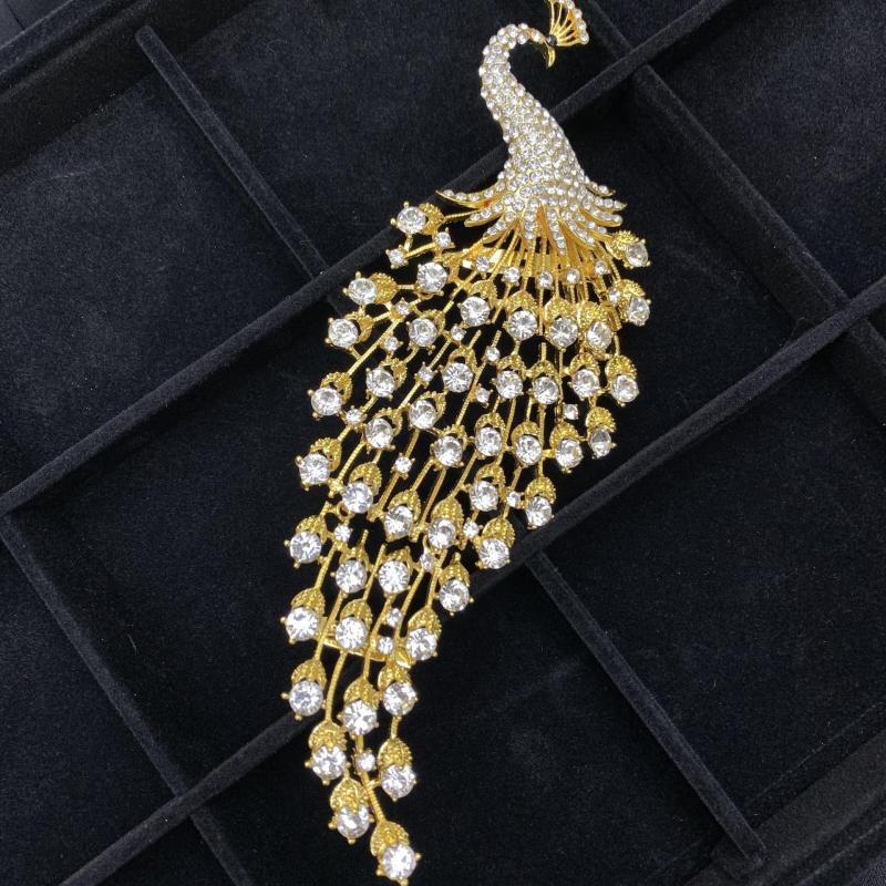 Maech jewelry แฟชั่นเข็มกลัดขนาดใหญ่ เพชรคริสตัลสีแดง เข็มกลัดนกยูงสีทอง peacock brooch
