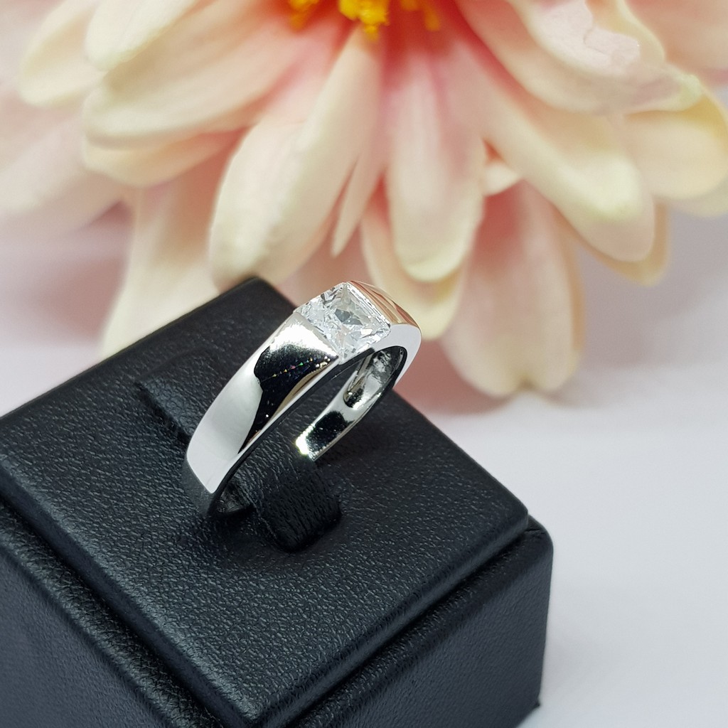 Memorine Jewelry แหวนเงินแท้ 925 ฝังเพชรสวิส (CZ) : ONLR185