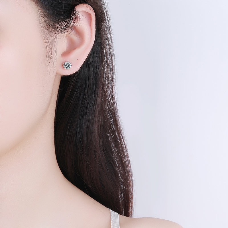 Petchara Jewelry ต่างหูเพชรโมอีส 50 ตังค์ น้ำ 100-98 เงินแท้ 92.5% D-VVS1 : D3018