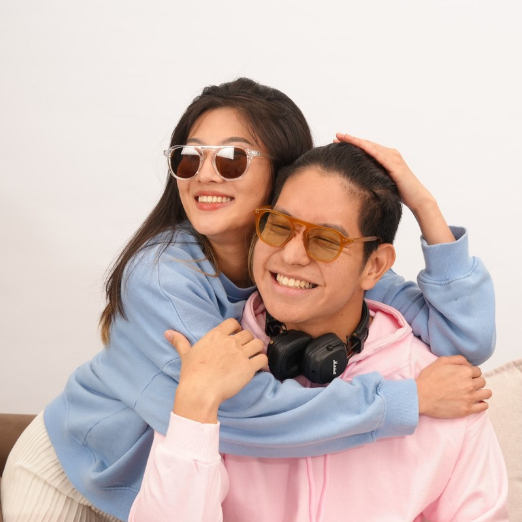 Plume.bkk แว่นกันแดดรุ่น ‘Brick’ Sunglasses