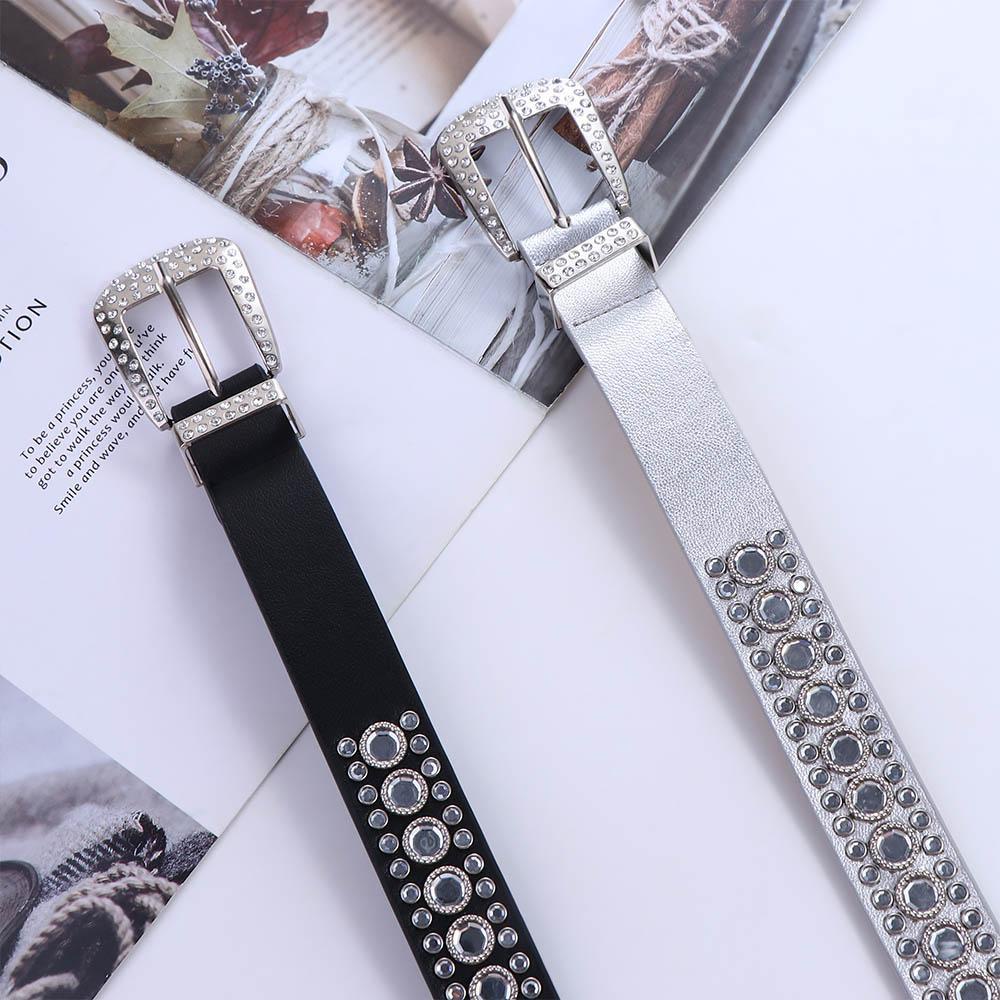 Qqmall เข็มขัดหนัง PU ประดับเพชร โลหะผสม สไตล์พังก์ สีดํา สําหรับผู้หญิง ผู้ชาย