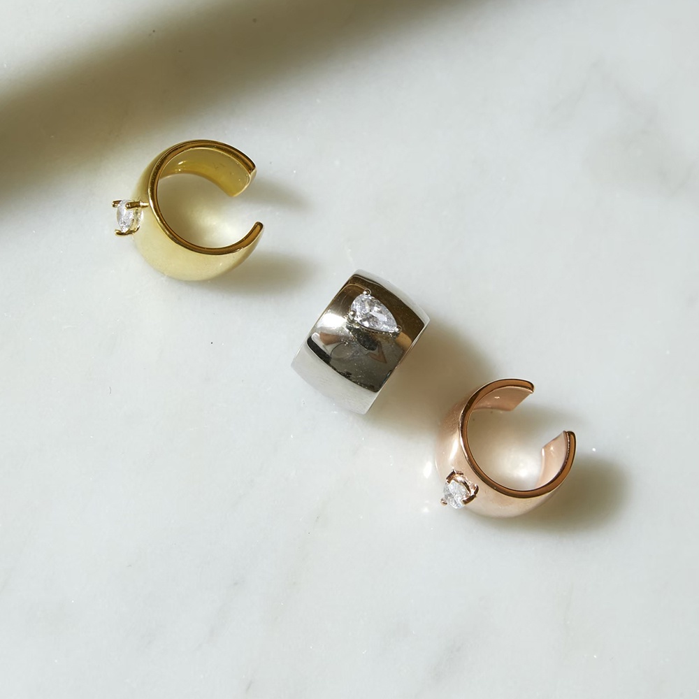 SWAN - Plain Pear Cuff ต่างหูหนีบเงินแท้ คล้องหู ไม่ต้องเจาะ ฝังเพชรคิวบิกเซอร์โคเนีย cubic zirconia