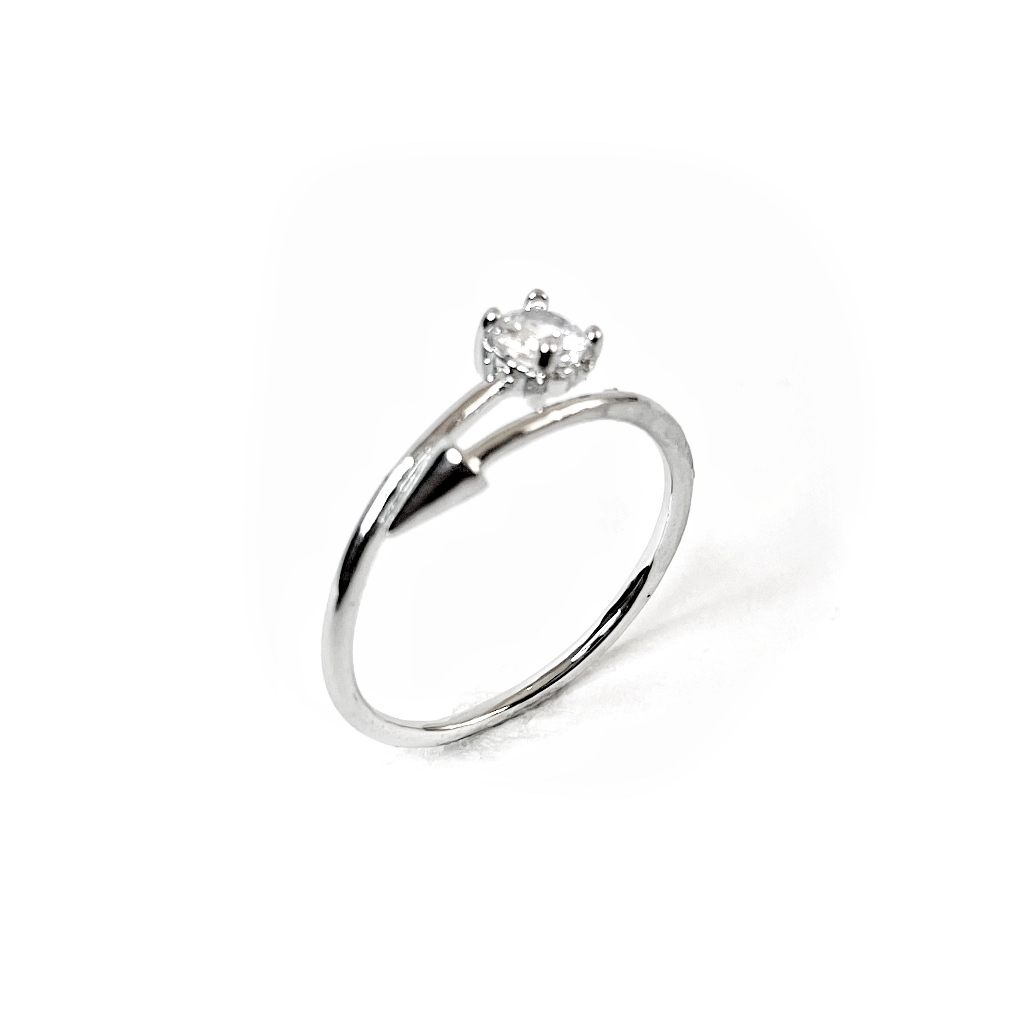 Stainless Steel Ring แหวนสแตนเลสแท้ 100% ฝังเพชร แหวนปรับขนาดได้  รับประกันสินค้า [สินค้ารุ่น S31]