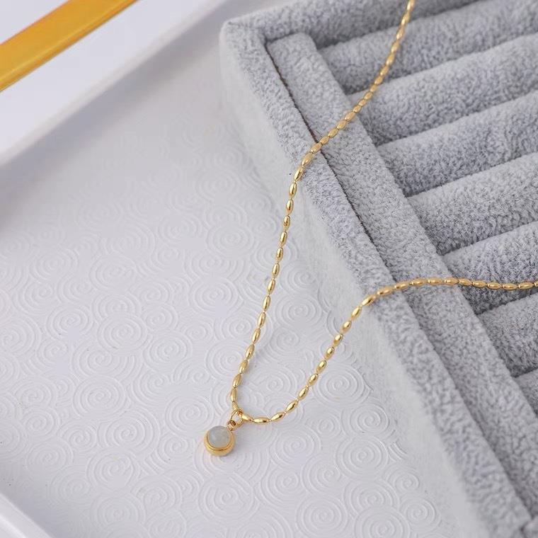 Xiaomi สร้อยคอโซ่เหล็กไทเทเนียม โอปอล สีเทา ไม่จางหาย เรียบง่าย