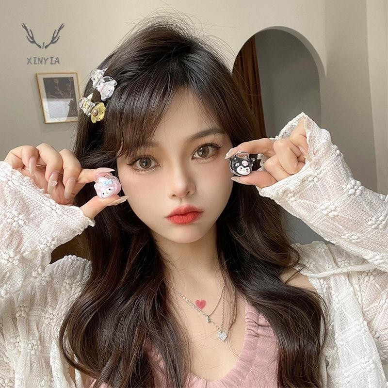 Xinyia1 กิ๊บติดผมหน้าม้า ลายการ์ตูนคุโรมิน่ารัก ขนาดเล็ก สีสันสดใส สําหรับเด็กผู้หญิง