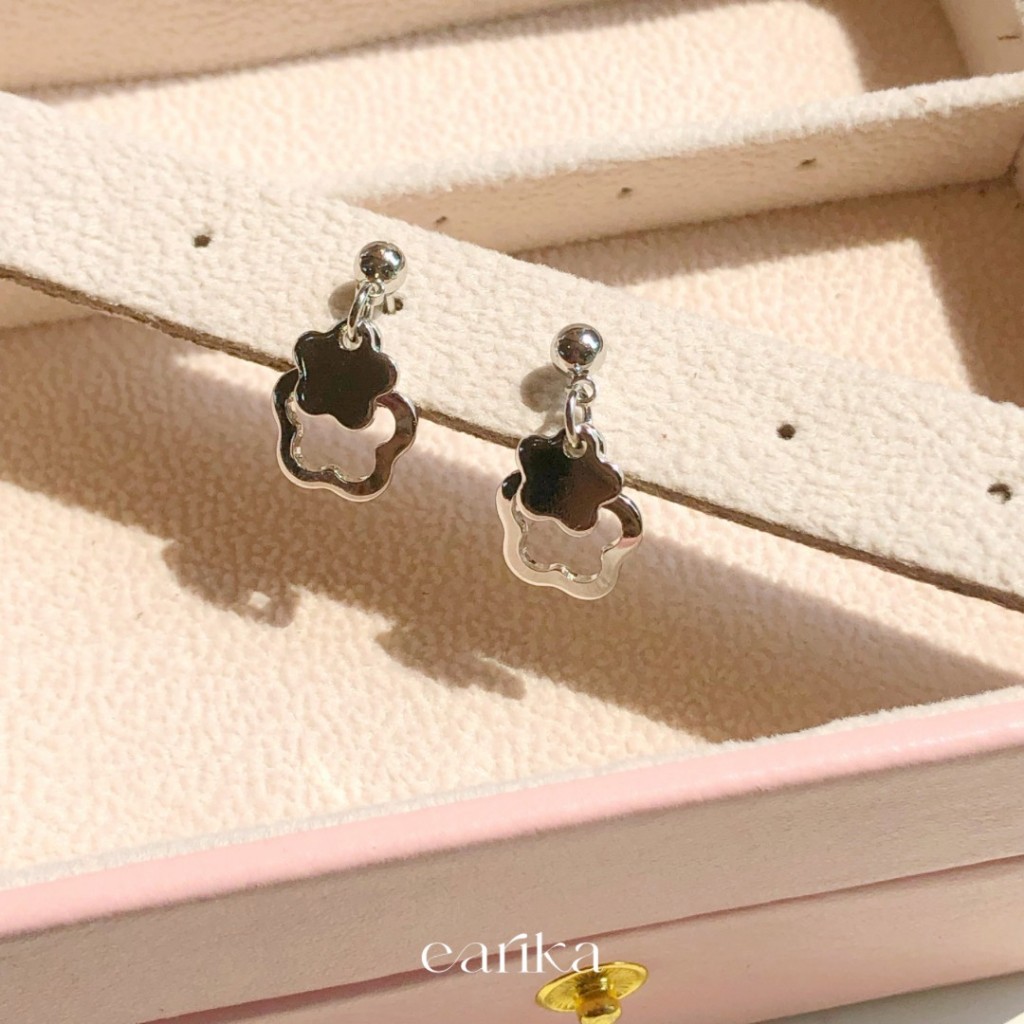 (กรอกโค้ด YAQ6E ลด 60.-) earika.earrings - silvery daisy collection รวมเครื่องประดับเงินแท้ลายเดซี่ผิวแพ้ง่ายใส่ได้