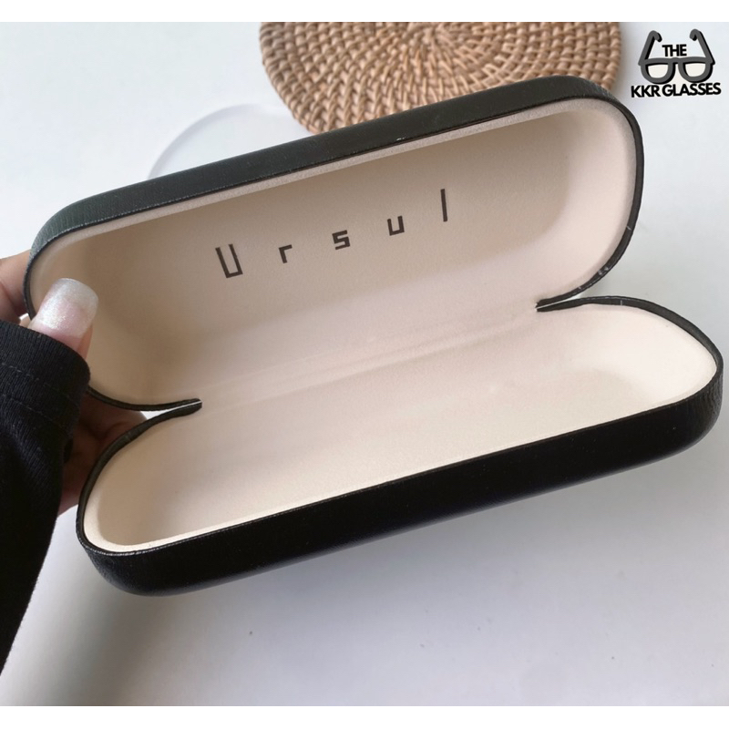 กล่องแว่นตา Ursul กล่องหนังดำ สำหรับเก็บแว่นตา ป้องกันฝุ่นละออง (มีปลายทาง)