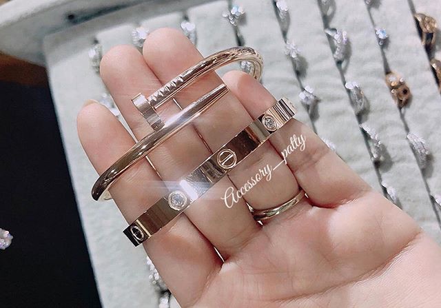 กำไลน็อต+ตะปู สแตนเลส รุ่นCa06 สแตนเลสแท้ค่ะ เส้นขอบวงตัดคมสวยค่ะ✨