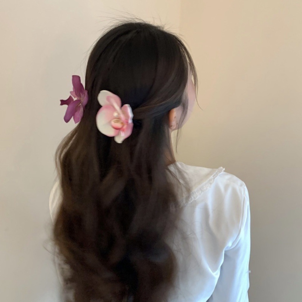 กิ๊บติดผม รูปกล้วยไม้จําลอง ประดับไข่มุก สไตล์เกาหลี สําหรับผู้หญิง